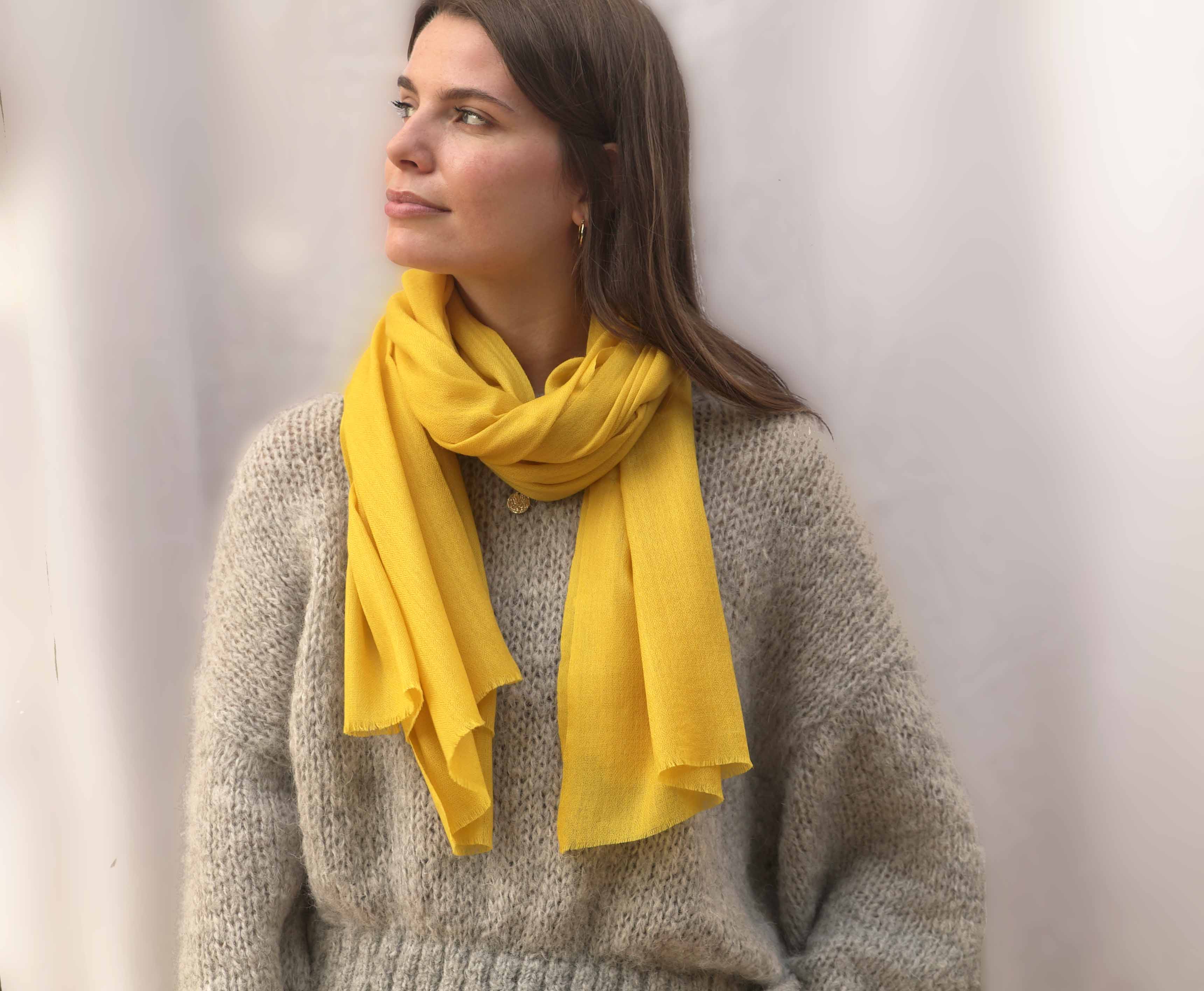 Pashmina 100% cachemire tissage oeil d'oiseau - Jaune