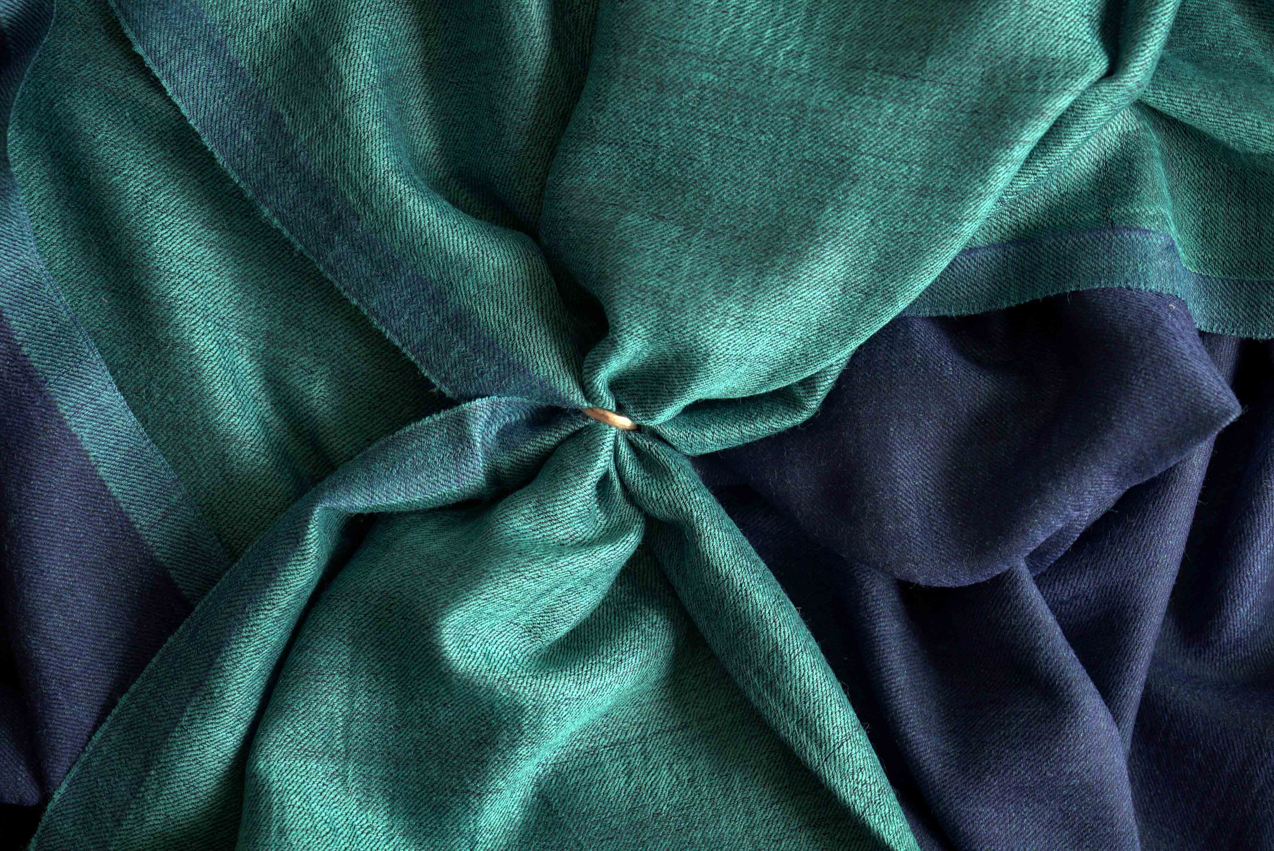 Pashmina 100% cachemire bicolore - Bleu marine et bleu turquoise