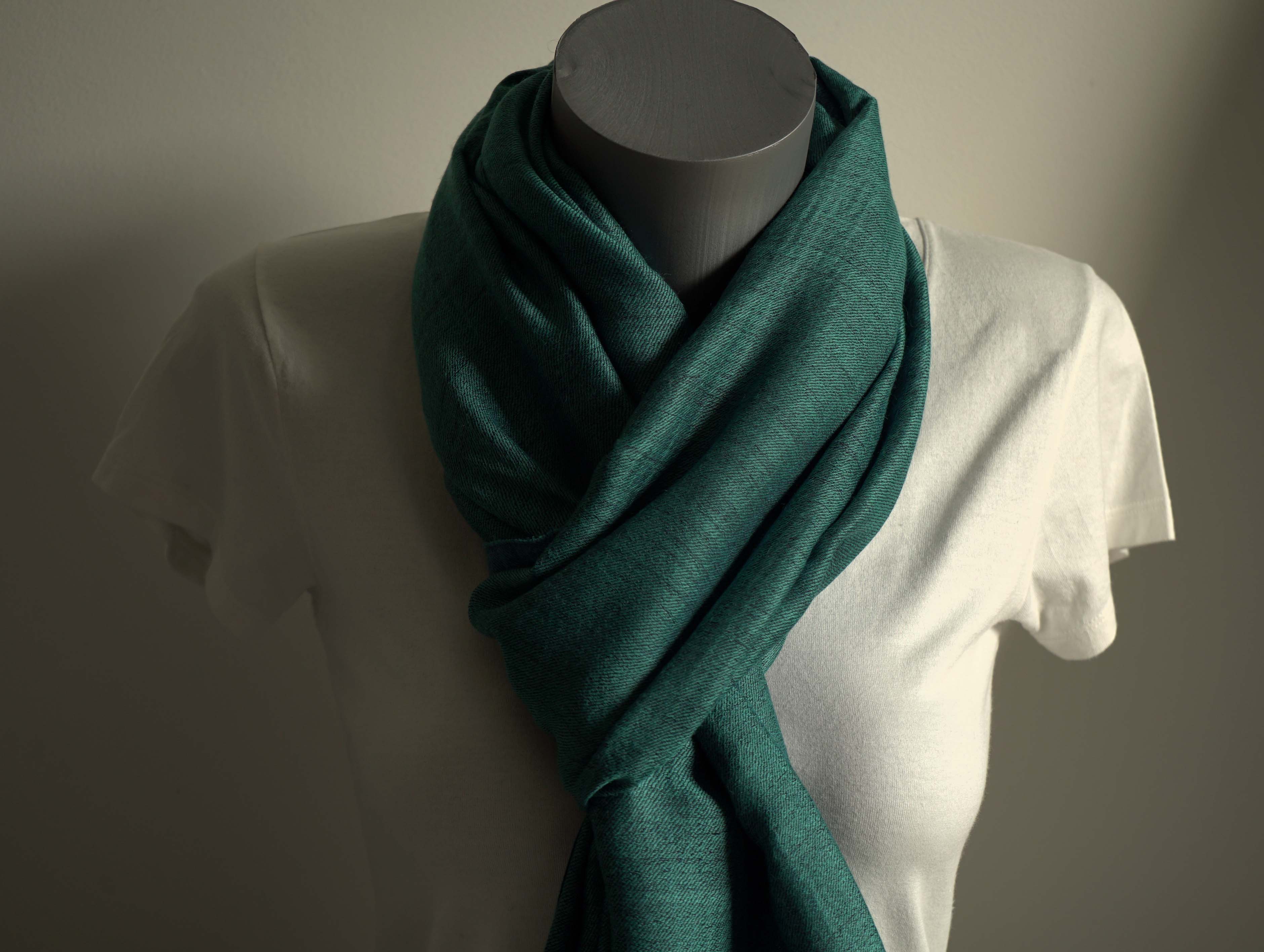 Pashmina 100% cachemire bicolore - Bleu marine et bleu turquoise