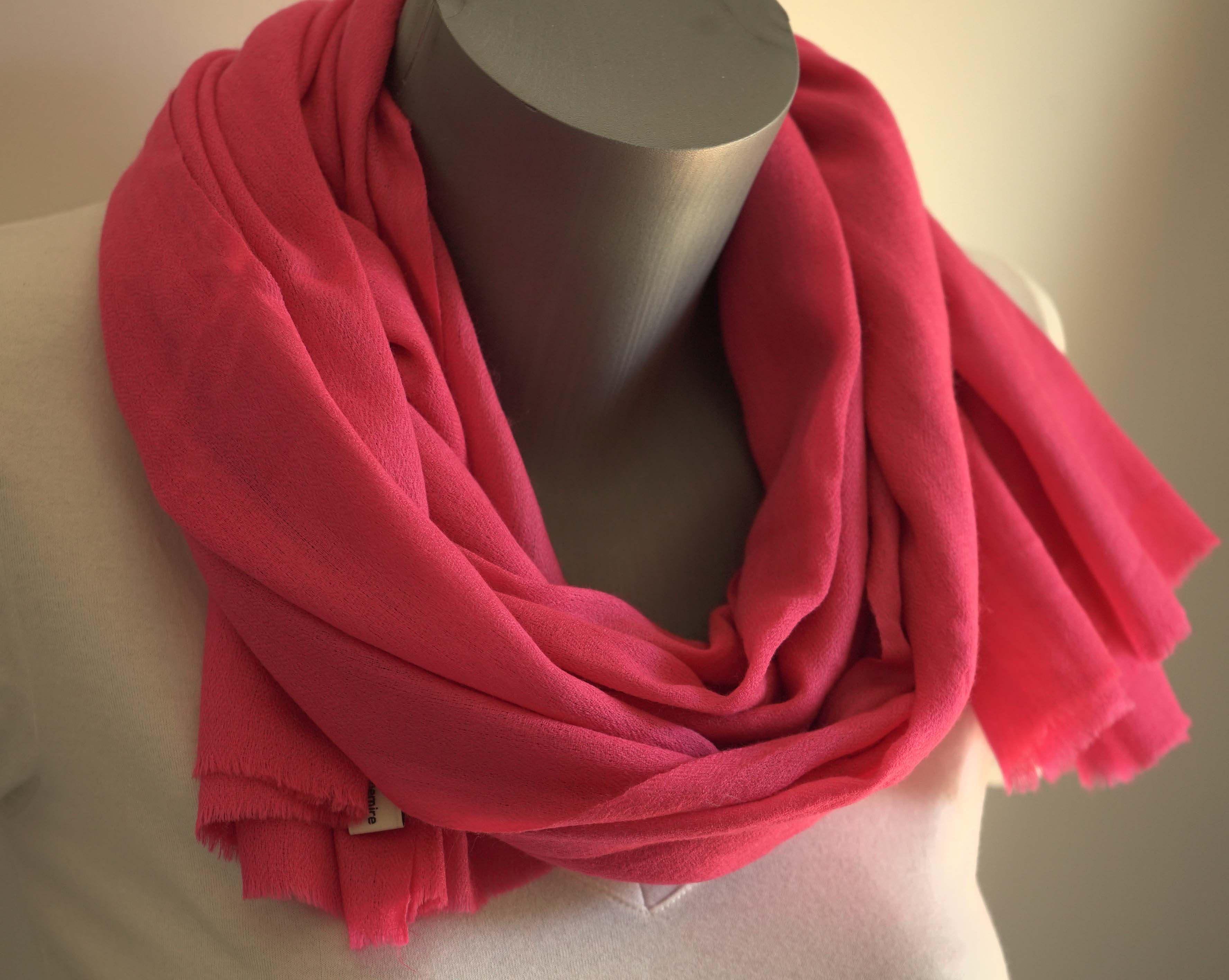 Pashmina 100% cachemire tissage oeil d'oiseau - Rose fuchsia