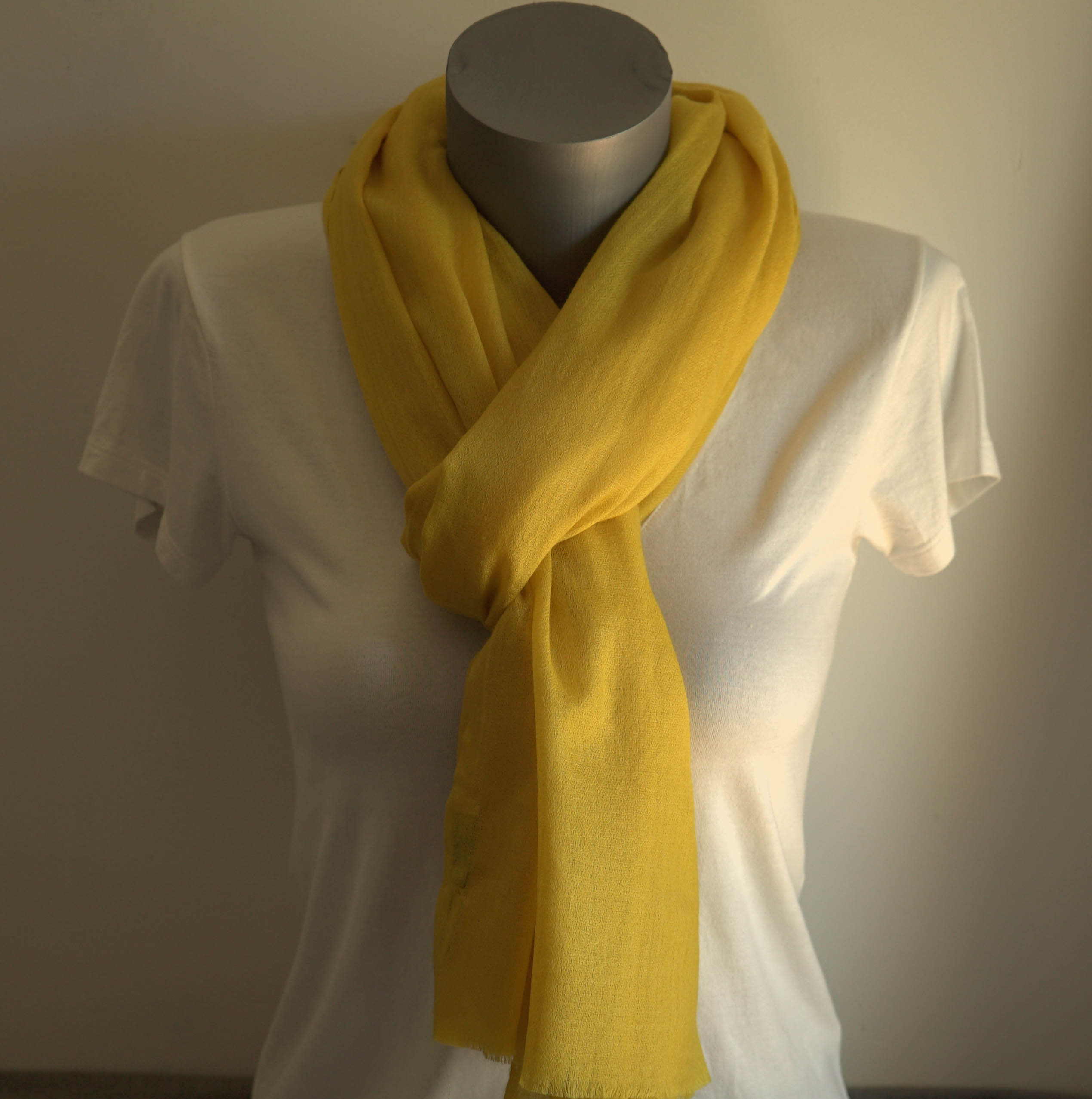 Pashmina 100% cachemire tissage oeil d'oiseau - Jaune