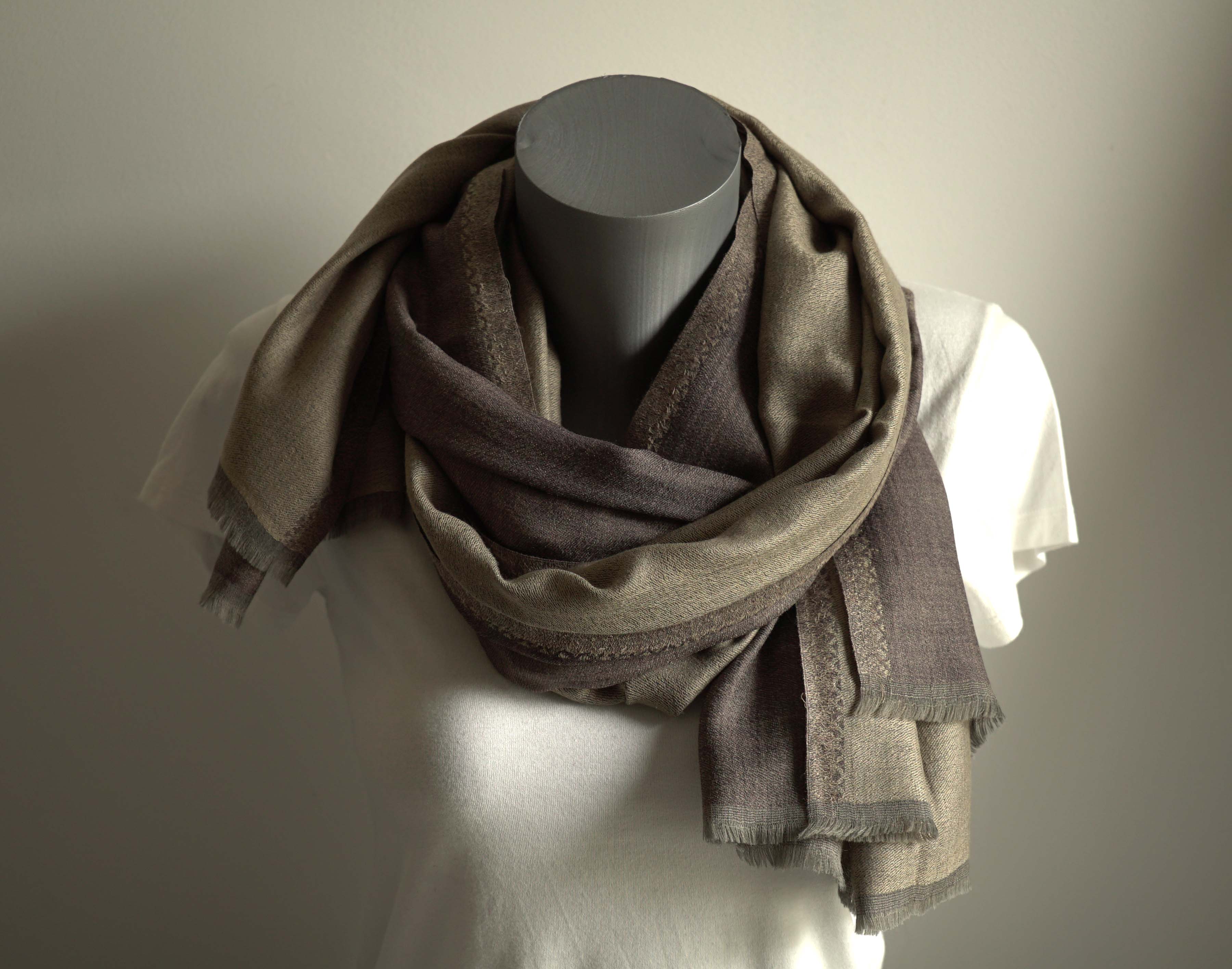 Pashmina 100% cachemire bicolore - Beige et taupe