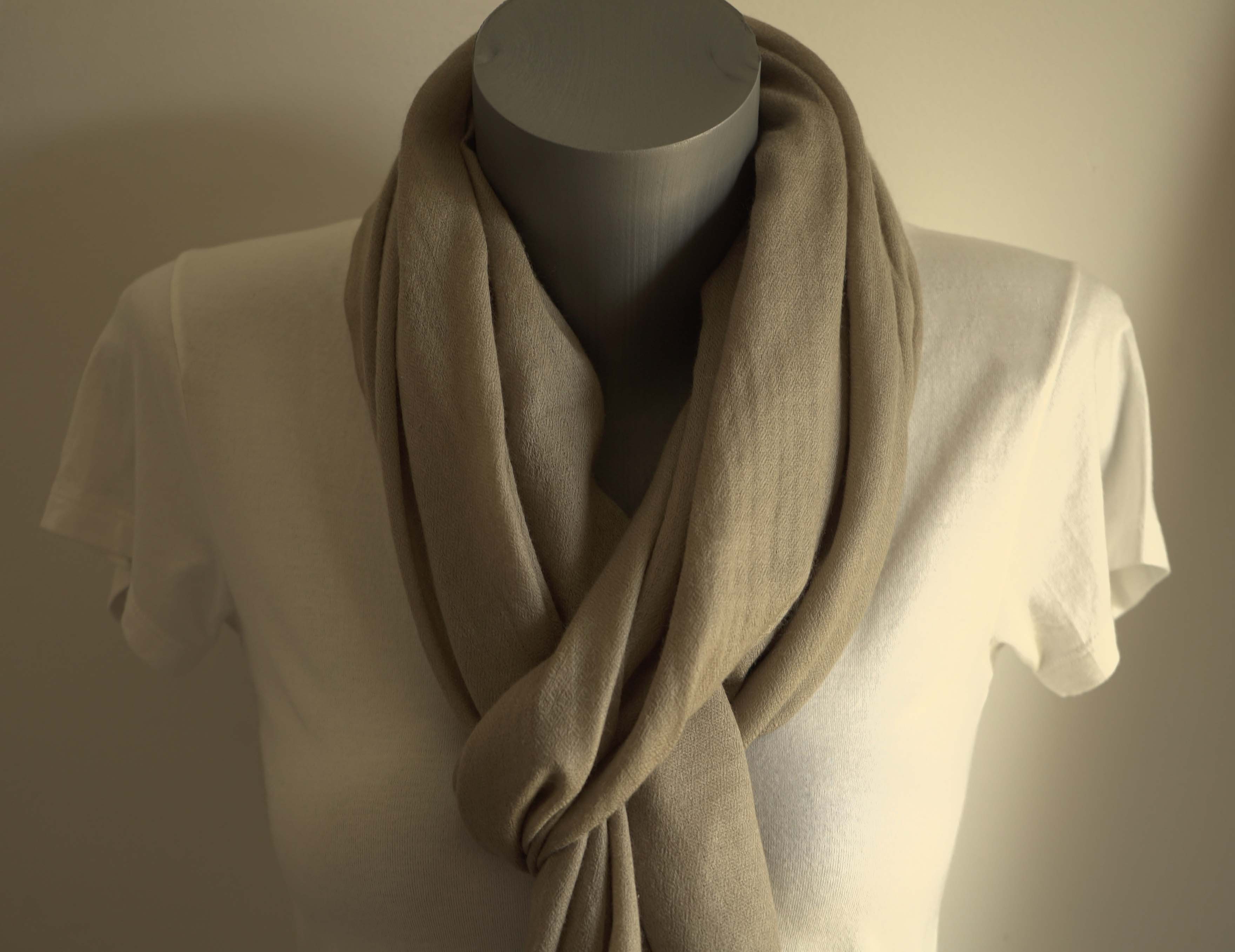 Pashmina 100% cachemire tissage oeil d'oiseau - Taupe