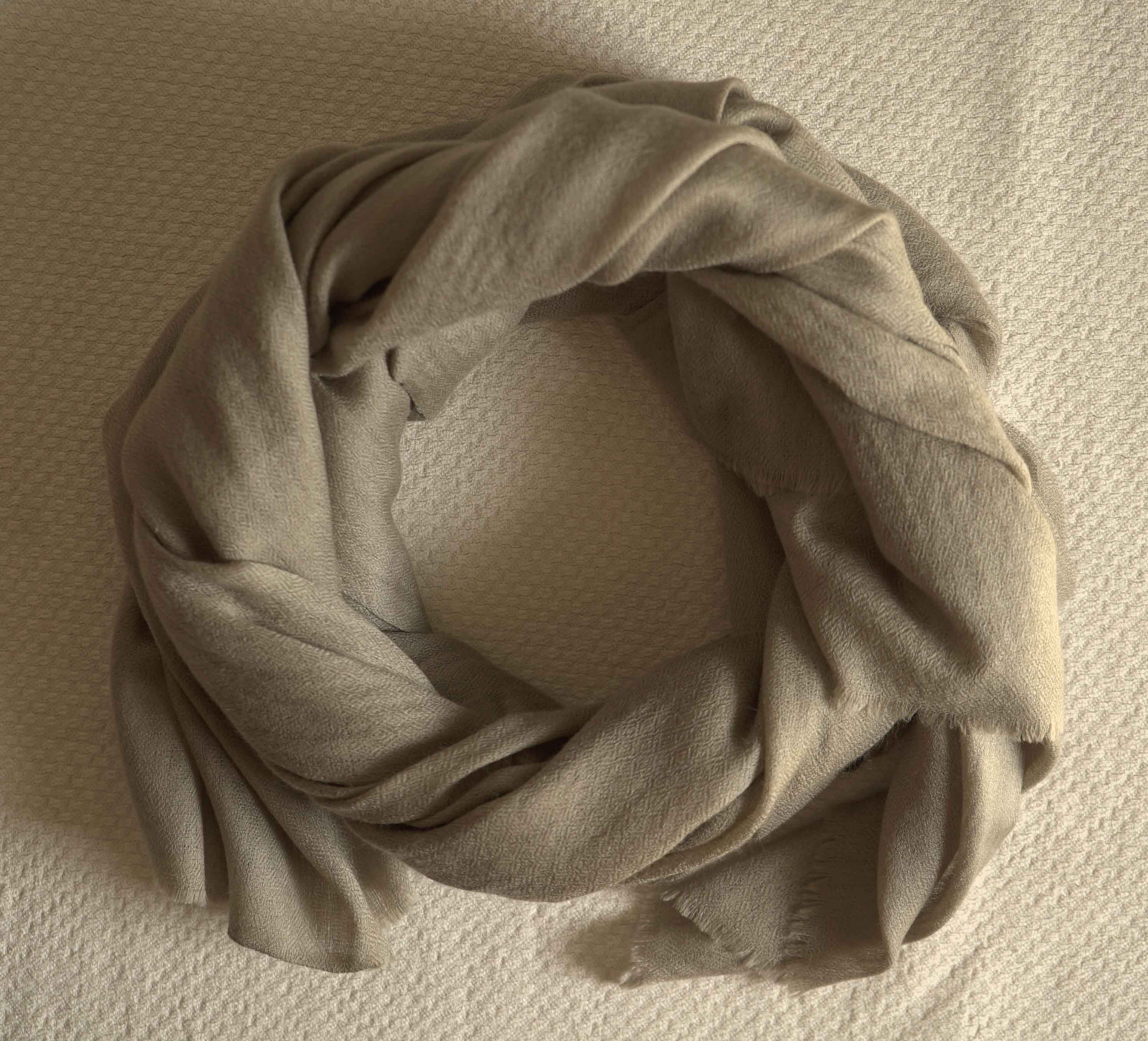 Pashmina 100% cachemire tissage oeil d'oiseau - Taupe