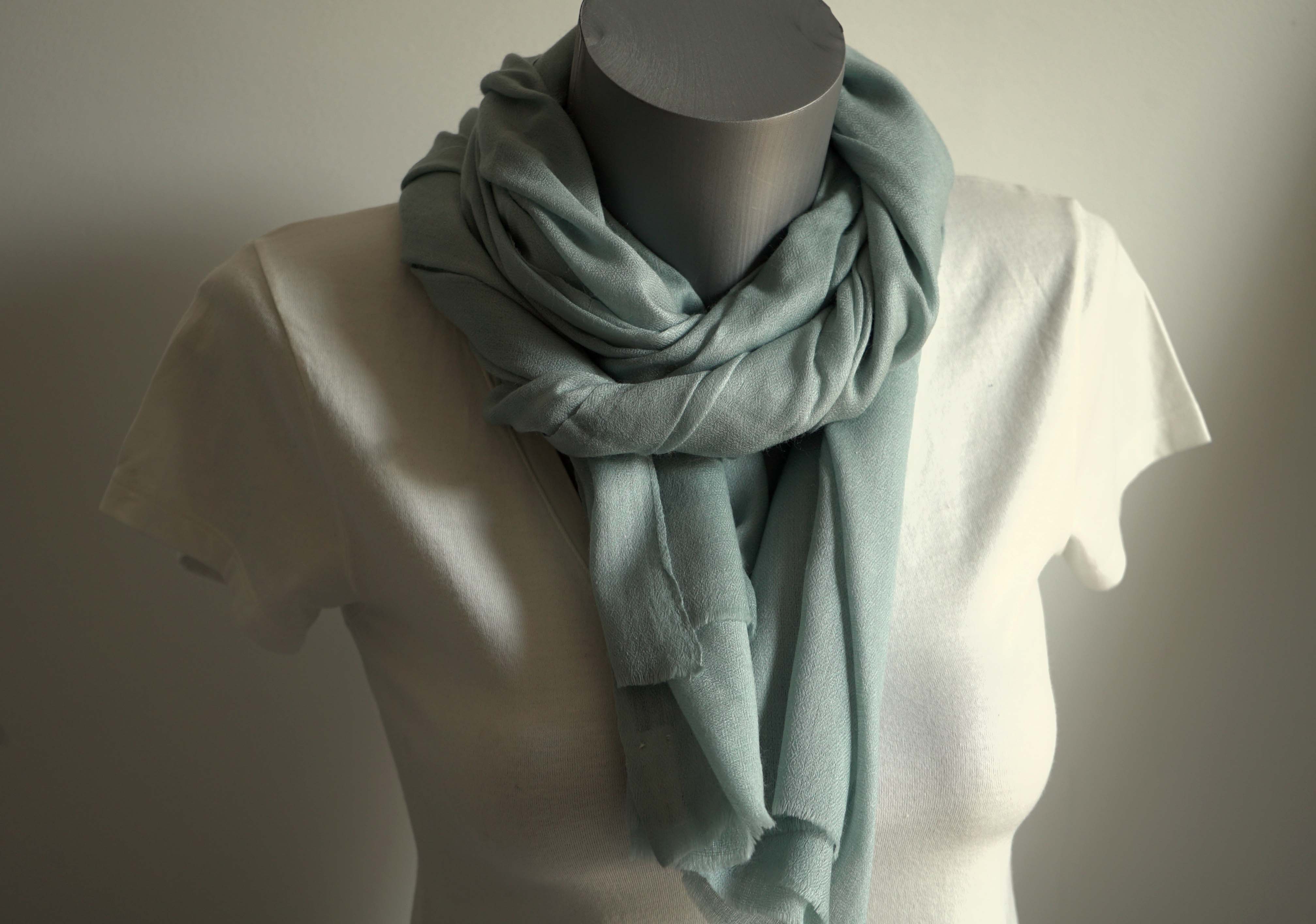 Pashmina 100% cachemire tissage oeil d'oiseau - Bleu vert d'eau